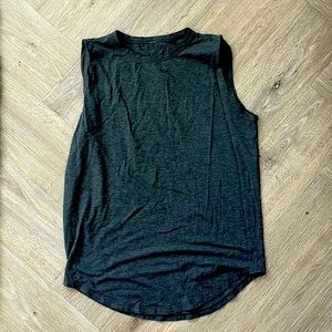 Lulu lemon sleeveless tank size 8